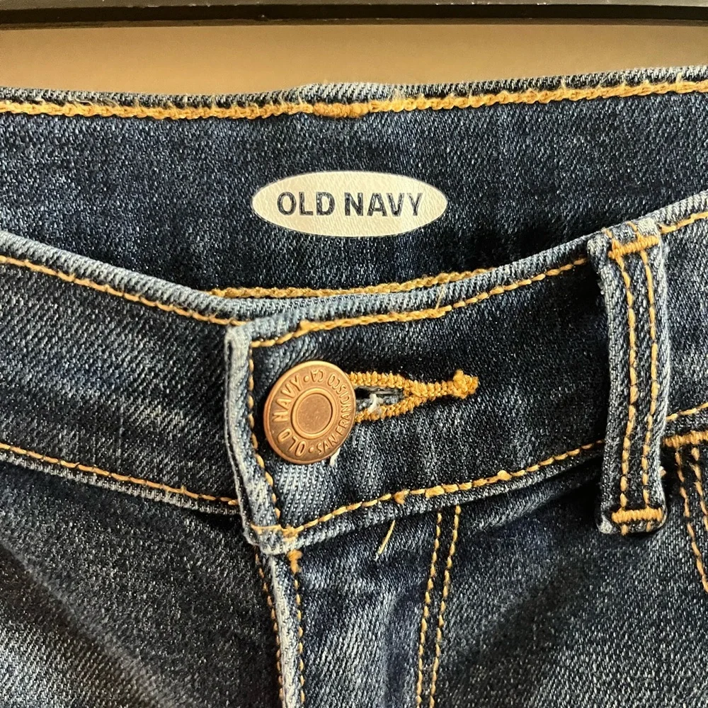 Old Navy Girls Denim Shorts Size 14 (girls)